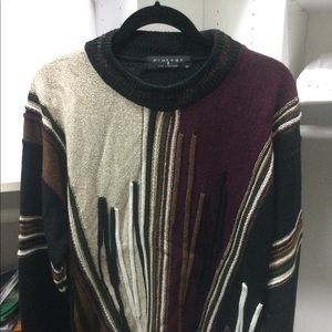 Men’s pullover sweater